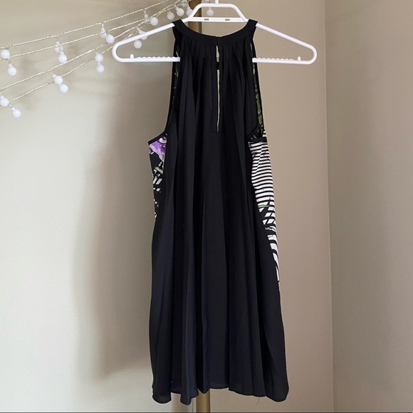 Kenneth Cole Flowy Tank - Picture 4 of 6